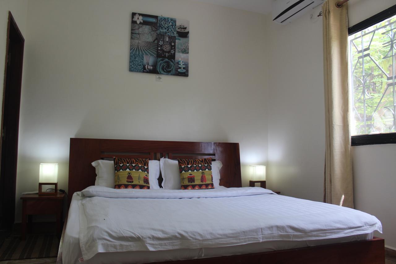 Residence Hoteliere Olympus Dakar Exterior photo