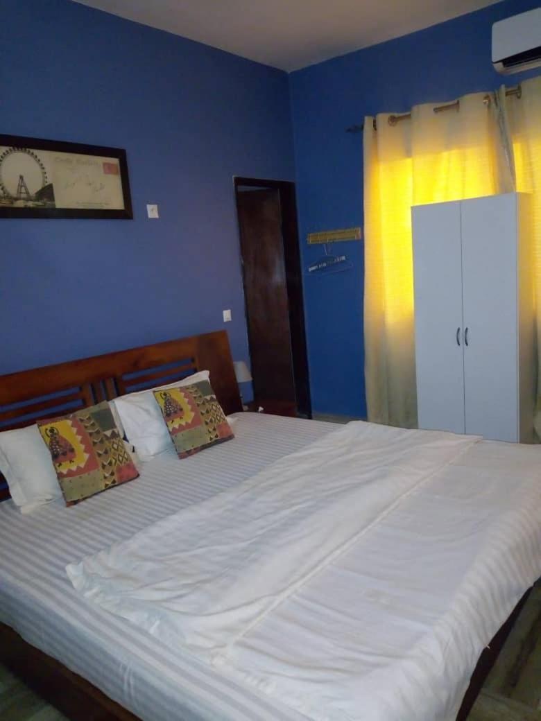 Residence Hoteliere Olympus Dakar Exterior photo
