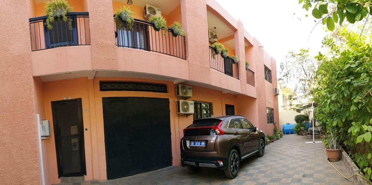 Residence Hoteliere Olympus Dakar Exterior photo